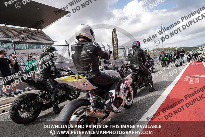 motorbikes;no limits;peter wileman photography;portimao;portugal;trackday digital images